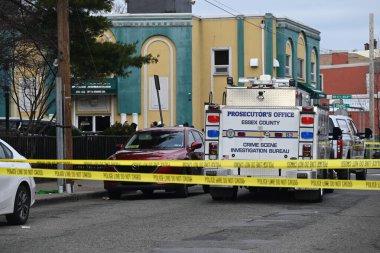 Newark, New Jersey 'deki Mescid Muhammed Camii' nin önünde bir imam vurularak ağır yaralandı. 3 Ocak 2024, Newark, New Jersey, ABD: Çarşamba sabahı saat 6: 16 sularında, polis,