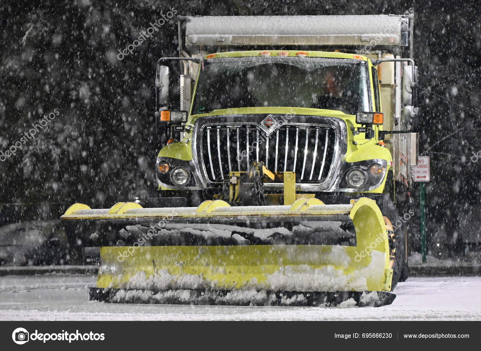 New York City New Jersey's First Snowfall 2024 January 2024 Stock Editorial Photo © thenews2