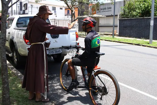 Curitiba 2024 Religion Friar Capuchinhos Car Blessing Traditional Blessing Cars — Stock Photo, Image
