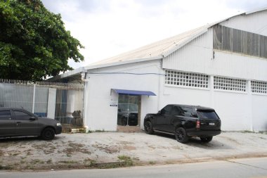 SAO PAULO (SP), Brezilya 01 / 12 / 2024 - ASKERİ POLİS / HELICOPTER / KAYIP - Askeri Polis hava grubunun hangarında hareket 12 gün önce dört yolcuyla birlikte kaybolan helikopteri bulundu (12)