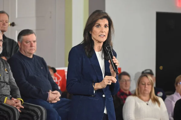 Nikki Haley Delivering Remarks Pick Nikki Countdown Caucus Event Olympic — Stock Photo, Image
