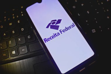 Rio de Janeiro (RJ) Brezilya 01 / 18 / 2024 - İki asgari ücretli Brezilyalılar IR 'e tekrar ödeme yapacaklar. Asgari ücret kazanan Brezilyalılar 2024 yılında gelir vergisi ödemeye başlayacaklar. Alarm Unafisco Nacional tarafından verildi. 
