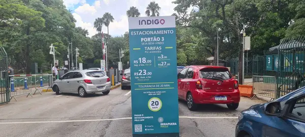 Sao Paulo Brazil 2024 Concession Park Private Sector Parking Prices — Stock Photo, Image