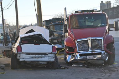 Bronx, New York 'ta ölümcül araç kazası. 21 Ocak 2024, Bronx, New York, ABD: Pazar sabahı saat 3: 18 sularında Bryant Bulvarı ve Viele Bulvarı 'nda, 24 yaşında beyaz bir Chrysler kullanan bir erkek otoyolu düzgün bir şekilde kullanamadı. 