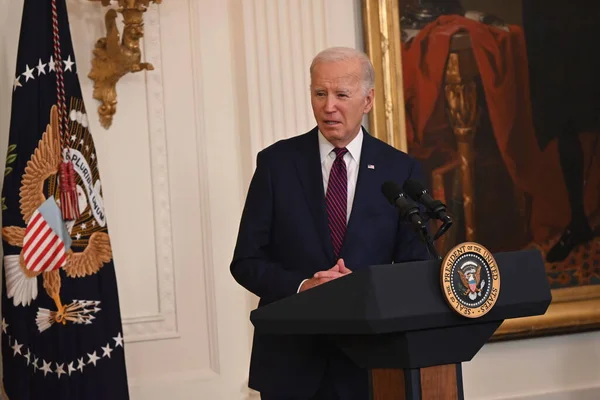 Präsident Joe Biden Hält Bei Einer Veranstaltung Der Bürgermeisterkonferenz Weißen — Stockfoto