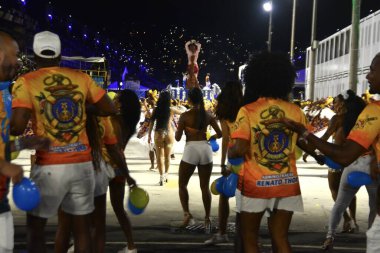 RIO DE JANEIRO (RJ), Brezilya 01 / 21 / 2024 - Paraiso do Tuiuti samba okulu teknik provasını bu Pazar (21) Rio de Janeiro şehir merkezindeki Marques de Sapucai 'de yaptı.). 