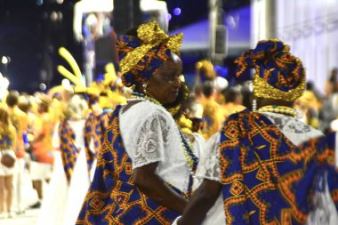 RIO DE JANEIRO (RJ), Brezilya 01 / 21 / 2024 - Paraiso do Tuiuti samba okulu teknik provasını bu Pazar (21) Rio de Janeiro şehir merkezindeki Marques de Sapucai 'de yaptı.). 