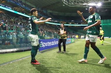 Sao Paulo (SP), 24 / 01 / 2024 - PALMEIRAS vs INTER DE LIMEIRA - Palmeiras 'dan Raphael Veiga, Palmeiras ve Inter de Limeira arasında oynanan maçta golünü kutluyor, Campeonato Paulista 2024' ün ikinci turu için geçerli