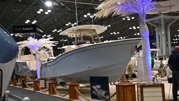 New York Boat Show Januari 2024 New York Usa Volgens — Stockvideo