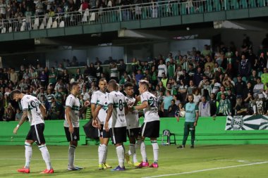 CURITIBA (PR), 01 / 28 / 2024 - FOOTBALL / CAMPEONATO PARANAENSE 2024 / CORITIBA / OPERARIO - Coritiba 'dan Matheus Frizzo üçüncü golü attı ve Coritiba ile Operario arasındaki 4. tur için geçerli olan maçta üçüncü golü attı. 