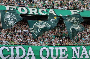 CURITIBA (PR), 01 / 28 / 2024 - Coritiba ile Operario arasındaki maç sırasındaki kalabalık, Pazar gecesi Couto Pereira Stadyumu 'nda oynanan Paranense Şampiyonası' nın 4. turu için geçerli. ).