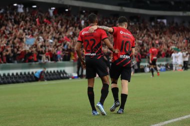 CURITIBA (PR), 01 / 27 / 2024 - CHAMPIONSHIP PARANENSE 2024 / ATHLETICO / GALO MARINGA- Pablo Athletico ve Galo Maringa arasında oynanan 2024 Paranaense Şampiyonası 'nın 4. turunda Athletico' nun ikinci golünü attı ve kutladı.