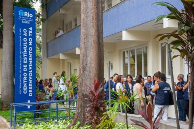 Rio de Janeiro (RJ) Brezilya 31 / 01 / 2024 - Belediye Başkanı Eduardo Paes ve Sağlık Bakanı Daniel Soranz, spektrum bozukluklarında kalkınmayı teşvik eden ilk merkezin açılışını gerçekleştirdi
