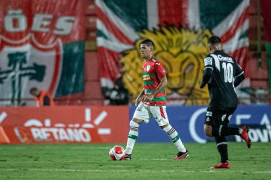 Sao Paulo (SP), Brezilya 31 / 01 / 2024 - Campeonato Paulista 2024 'ün dördüncü turu için geçerli olan Portuguesa ile Ponte Preta arasındaki maç, bu Çarşamba gecesi Sao Paulo-SP' deki Estadio Oswaldo Teixeira Duarte, Caninde 'de yapıldı.