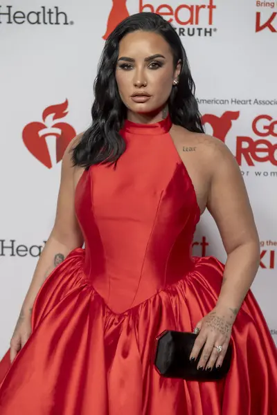 Amerikan Kalp Derneği 'nin Kırmızı Elbise Koleksiyon Konseri 2024. 31 Ocak 2024, New York, ABD: Demi Lovato, Lincoln Center 'daki Jazz' da Amerikan Kalp Birliği 'nin Kırmızı Elbise Koleksiyon Konseri 2024' e katıldı. 