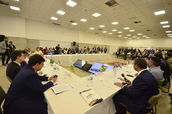 NATAL (RN), Brezilya 01 / 02 / 2024 - Rio Grande do Norte Valisi Fatima Bezerra, Sosyal Kalkınma Bakanı 'nın da katılımıyla 01 / 31 / 2024 tarihinde Natal / RN' deki kongre merkezinde Kuzeydoğu Konsorsiyumu başkanı olarak göreve başladı.