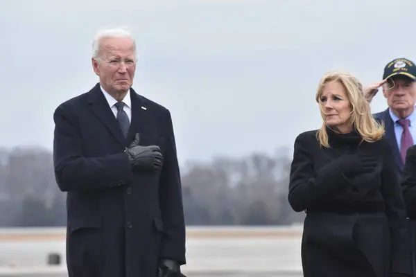 Americký Prezident Joe Biden Americká První Dáma Jill Bidenová Účastní — Stock fotografie