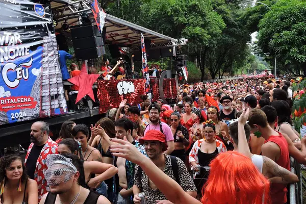 Sao Paulo Brazylia 2024 Ruch Rozweselaczy Podczas Bloku Ritaleena Który — Zdjęcie stockowe