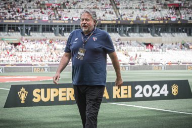 BELO HORIZONTE (MG), Brezilya 04 / 02 / 2024 - Julio Casares Palmeiras ve Sao Paulo arasında oynanan maçtan önce, 2024 Brezilya Süper Kupası final maçı için geçerliydi.