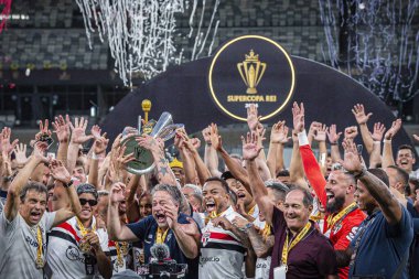 BELO HORIZONTE (MG), 04 / 02 / 2024 - Sao Paulo takımı, 2024 Brezilya Süper Kupası final maçı için geçerli olan Palmeiras ve Sao Paulo arasındaki maçtan sonra şampiyonluğu kutluyor