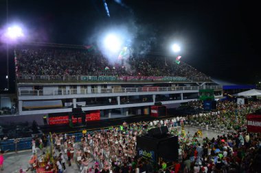 RIO de JANEIRO (RJ), 04 / 02 / 2024 Mangueira samba okulunun teknik provası, bu pazar Rio de Janeiro şehir merkezindeki Marques de Sapucai 'de gerçekleşti.