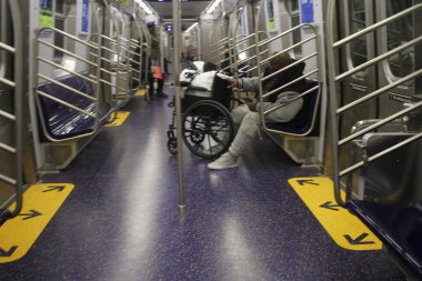 Uzun zamandır beklenen MTA 'ların New York' taki metro vagonlarının gelişi. 4 Şubat 2024, New York, ABD: Uzun zamandır beklenen MTA 'ların New York' taki açık güzergahlı metro vagonlarının gelişi 