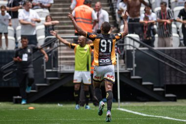 Sao Paulo (SP), Brezilya 04 / 02 / 2024 - Jenison, So Paulo 'nun doğu bölgesindeki Neo Quimica Arena' da düzenlenen Campeonato Paulista 2024 'ün beşinci turu için geçerli olan Corinthians ve Novorizontino arasında oynanan karşılaşmada golünü kutluyor.