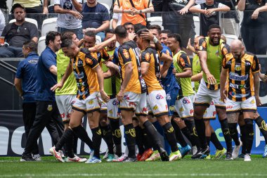 Sao Paulo (SP), Brezilya 04 / 02 / 2024 - Jenison, So Paulo 'nun doğu bölgesindeki Neo Quimica Arena' da düzenlenen Campeonato Paulista 2024 'ün beşinci turu için geçerli olan Corinthians ve Novorizontino arasında oynanan karşılaşmada golünü kutluyor.