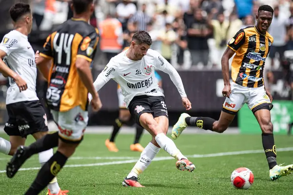 Sao Paulo (SP), 04 / 02 / 2024 - Pedro Raul, Sao Paulo-SP 'nin doğu bölgesindeki Neo Quimica Arena' da düzenlenen Campeonato Paulista 2024 'ün beşinci turu için geçerli olan Corinthians ve Novorizontino arasında oynanan karşılaşmada