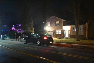Willingboro, New Jersey 'de birkaç kez bıçaklanmış. 4 Şubat 2024, Willingboro, New Jersey, ABD: Bir kişinin Pazar akşamı Willingboro, New Jersey 'de 10 Rose Caddesi' nde defalarca bıçaklandığı bildirildi.. 