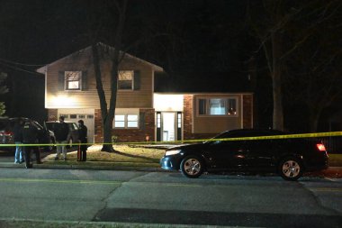 Willingboro, New Jersey 'de birkaç kez bıçaklanmış. 4 Şubat 2024, Willingboro, New Jersey, ABD: Bir kişinin Pazar akşamı Willingboro, New Jersey 'de 10 Rose Caddesi' nde defalarca bıçaklandığı bildirildi.. 