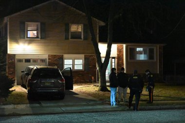 Willingboro, New Jersey 'de birkaç kez bıçaklanmış. 4 Şubat 2024, Willingboro, New Jersey, ABD: Bir kişinin Pazar akşamı Willingboro, New Jersey 'de 10 Rose Caddesi' nde defalarca bıçaklandığı bildirildi.. 