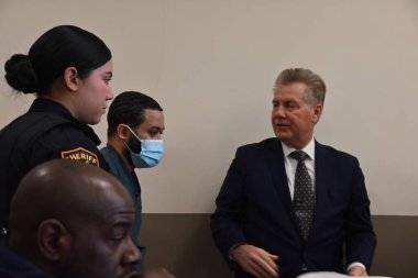 Cesar Santana Jersey City, New Jersey 'deki Hudson County Yüksek Mahkemesi' nde görüldü. 5 Şubat 2024, Jersey City, New Jersey, ABD: Cesar Santana bir Jersey City anaokulu öğretmenini öldürmekle suçlanıyor ve Pazartesi sabahı mahkemeye çıkarıldı.