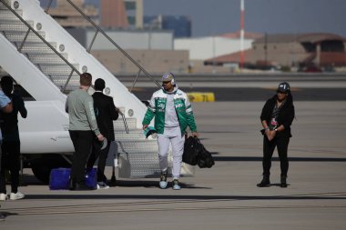 Goldwater Ulusal Muhafız Üssü-Arizona 'ya SuperbowlVII için Eagles Players' ın gelişi. 5 Şubat 2023, Phoenix, Arizona, ABD: Goldwater Ulusal Muhafız Üssü Arizona 'daki Philadelphia Eagles Oyuncuları SuperBowlVII maçı için geldiler 