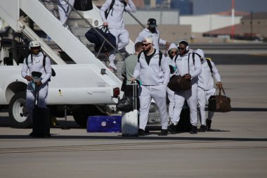 Goldwater Ulusal Muhafız Üssü-Arizona 'ya SuperbowlVII için Eagles Players' ın gelişi. 5 Şubat 2023, Phoenix, Arizona, ABD: Goldwater Ulusal Muhafız Üssü Arizona 'daki Philadelphia Eagles Oyuncuları SuperBowlVII maçı için geldiler 