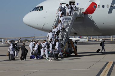 Goldwater Ulusal Muhafız Üssü-Arizona 'ya SuperbowlVII için Eagles Players' ın gelişi. 5 Şubat 2023, Phoenix, Arizona, ABD: Goldwater Ulusal Muhafız Üssü Arizona 'daki Philadelphia Eagles Oyuncuları SuperBowlVII maçı için geldiler 