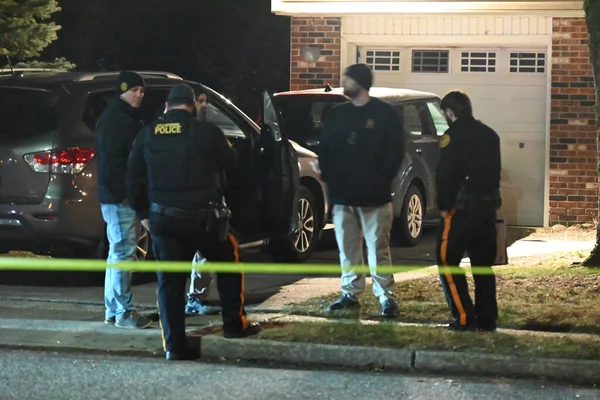 Willingboro, New Jersey 'de birkaç kez bıçaklanmış. 4 Şubat 2024, Willingboro, New Jersey, ABD: Bir kişinin Pazar akşamı Willingboro, New Jersey 'de 10 Rose Caddesi' nde defalarca bıçaklandığı bildirildi.. 