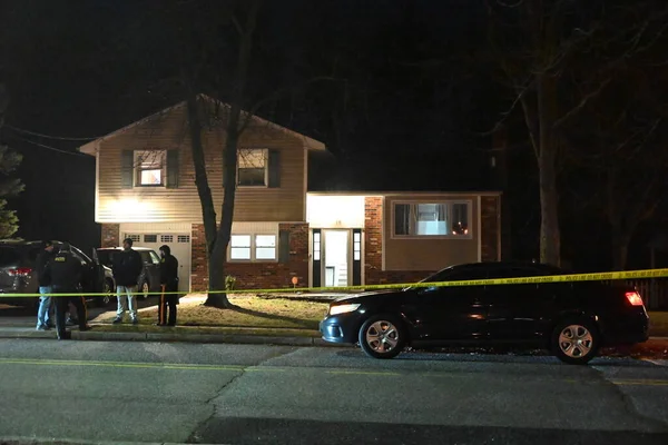 Willingboro, New Jersey 'de birkaç kez bıçaklanmış. 4 Şubat 2024, Willingboro, New Jersey, ABD: Bir kişinin Pazar akşamı Willingboro, New Jersey 'de 10 Rose Caddesi' nde defalarca bıçaklandığı bildirildi.. 