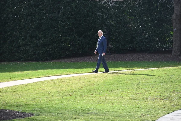  ABD Başkanı Joe Biden, 8 Şubat 2024 'te Washington, D.C.' deki Beyaz Saray 'ın güney bahçesinden ayrılıyor: Özel Danışman Robert Hur, ABD Başkanı Joe Biden' ın kasıtlı olarak 