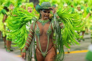 SAO PAULO (SP), Brezilya 02 / 09 / 2024 - Sao Paulo samba okullarının geçit töreni sırasında Viviane Araujo, Sao Paulo samba okullarının Anhembi Sambadrome 'da düzenlenen özel grubu için geçerlidir.