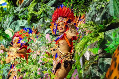 SAO PAULO (SP), 02 / 10 / 2024 - Sao Paulo samba okullarının geçit töreni sırasında Tom Maior, Sao Paulo Sambadrome 'un kuzey bölgesindeki Anhembi Sambadrome' da düzenlenen samba okullarının geçit törenleri için geçerlidir.