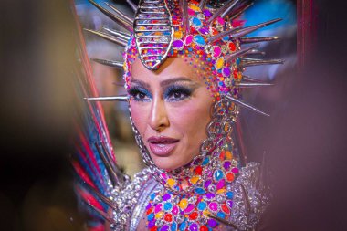 SAO PAULO (SP), 02 / 10 / 2024 - Sao Paulo samba okullarının geçit töreni sırasında Sabrina Sato, Anhembi Sambadrome 'da düzenlenen Sao Paulo özel okullarının geçit törenleri için geçerlidir.