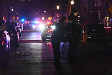 9 Şubat 2024, Washington DC, ABD: Cuma akşamı, Raum Caddesi 1200 numarada dört yetişkin erkek kurban vuruldu. Bir kurbanın öldüğü açıklandı. 