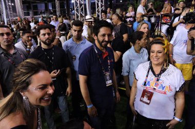 Sao Paulo (SP), Brezilya 02 / 09 / 2024 - Sao Paulo Belediye Başkanı Ricardo Nunes, vali yardımcısı Felicio Ramuth ile birlikte Samba Okul Geçit Törenleri 'ne geldi.. 
