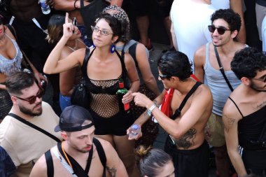 SAO PAULO 02/10/2024. Birkaç DJ tarafından yönetilen ilk elektronik müzik bloğu Sao Paulo 'nun merkezinde, bu Cumartesi öğleden sonra, 10 Şubat 2024.