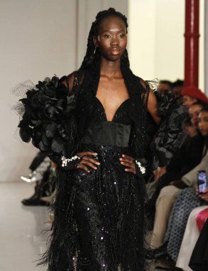 09 Şubat 2024, New York, New York, ABD: Endonezya Şimdi Şubat 2024 New FW Runway