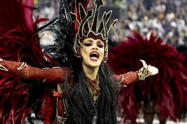 SAO PAULO (SP), Brezilya 02 / 10 / 2024 - Vai-Vai samba okulu geçit töreni, Sao Paulo 'daki Sambadrome of Anhembi, Sao Paulo şehrinin kuzeyindeki Sambadrome' da düzenlenen özel samba okulları için geçerlidir.