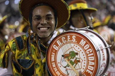 SAO PAULO (SP), Brezilya 02 / 10 / 2024 - Sambodromo do Anhembi 'de Sambodromo do Anhembi' de düzenlenen Sambodromo do Paulo özel okullarının geçit törenleri için geçerli Mocidade Alegre