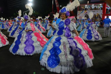 RIO DE JANEIRO (RJ), Brezilya 10 / 2 / 2024 - Bu Cumartesi, Rio de Janeiro şehir merkezindeki Marques de Sapucai 'de düzenlenen Arranco samba okulunun konsantrasyonu ve açılışı,. 