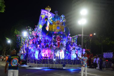 RIO DE JANEIRO (RJ), Brezilya 10 / 2 / 2024 - Bu Cumartesi, Rio de Janeiro şehir merkezindeki Marques de Sapucai 'de düzenlenen Arranco samba okulunun konsantrasyonu ve açılışı,. 